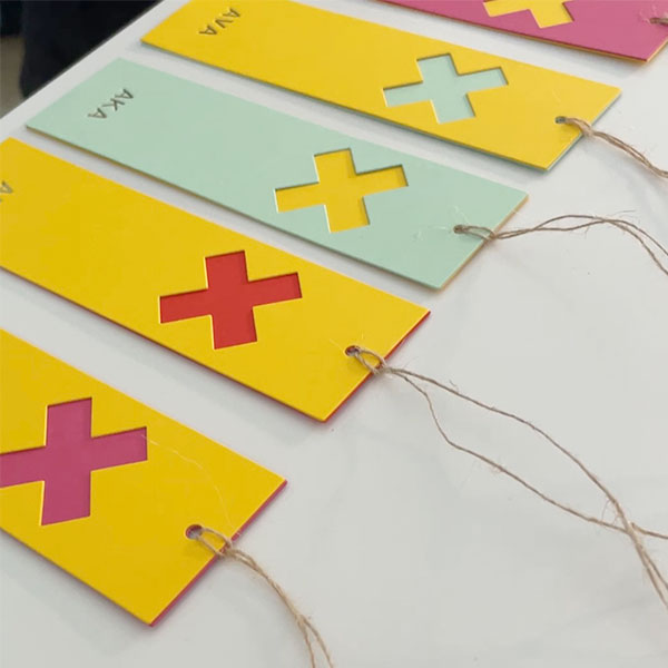 Praegekontor | Live-Personalisierung für Events | Live Prägen | Heißfolienprägung | Papier & Karton Praegekontor | Live-Personalisierung für Events | Live Prägen | Heißfolienprägung | Papier & Karton